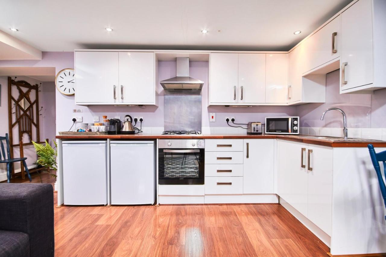 Newcastle Treasure - Sleeps 4 - Lower Ground Floor מראה חיצוני תמונה